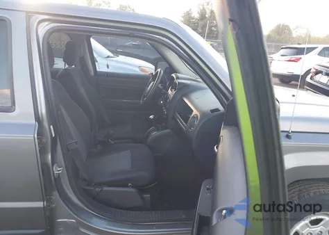 2014 Jeep Patriot Sport z USA, uszkodzony, nr VIN 1C4NJRBB8ED533946